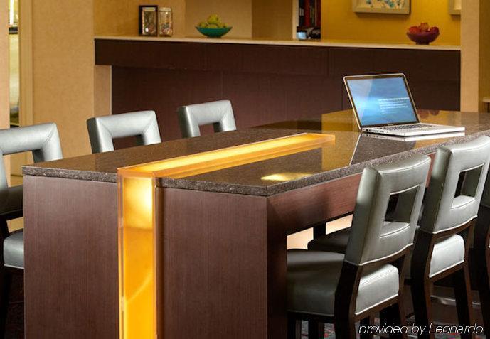Sonesta Es Suites Montgomery Restoran fotoğraf